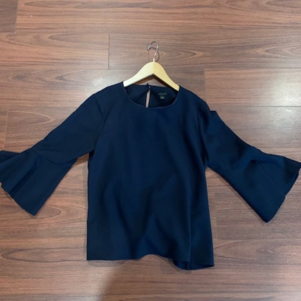 Ann Taylor Bell Sleeve Top S